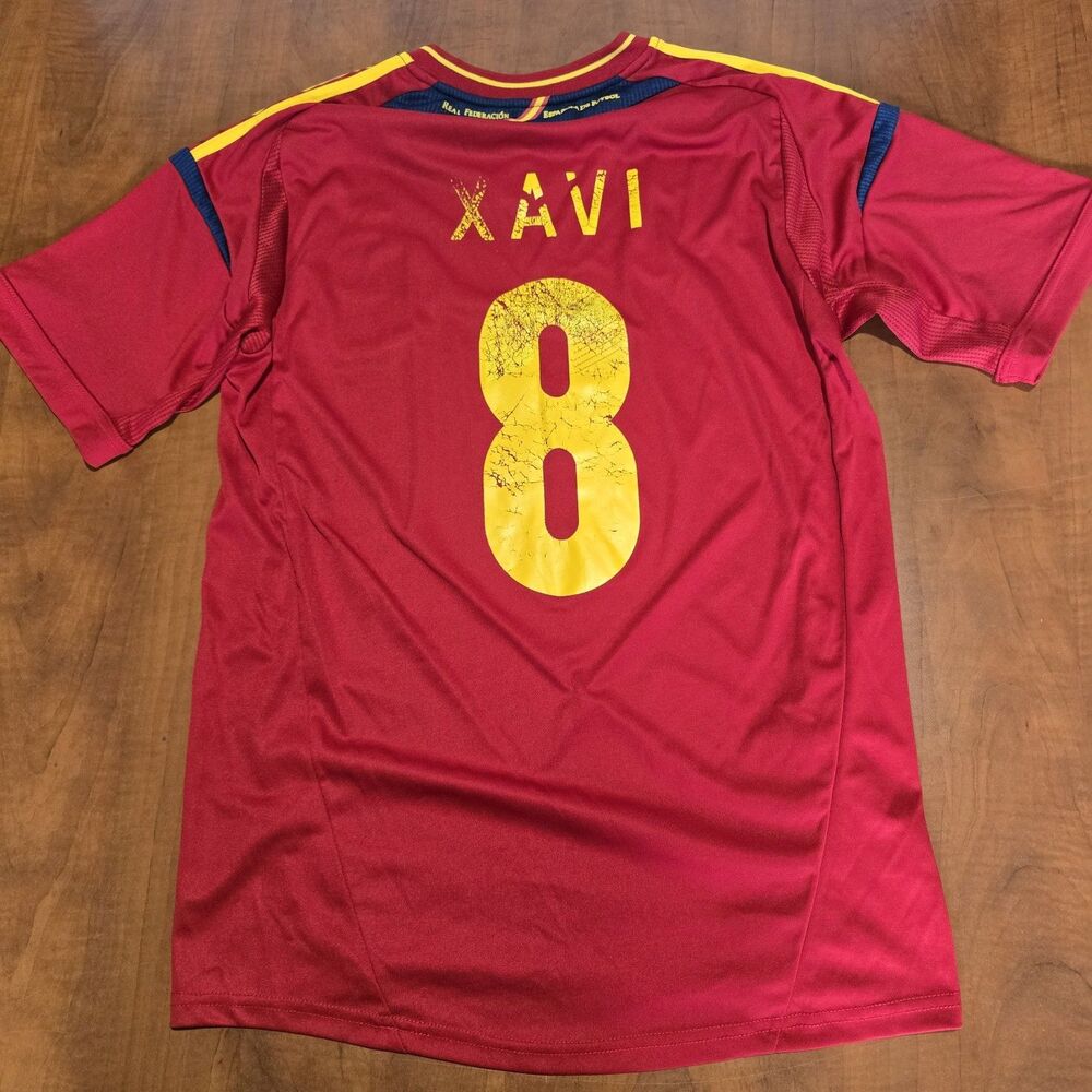 Adidas Xavi Hernandez Spain National Football Team 2010/11 Home Jersey S